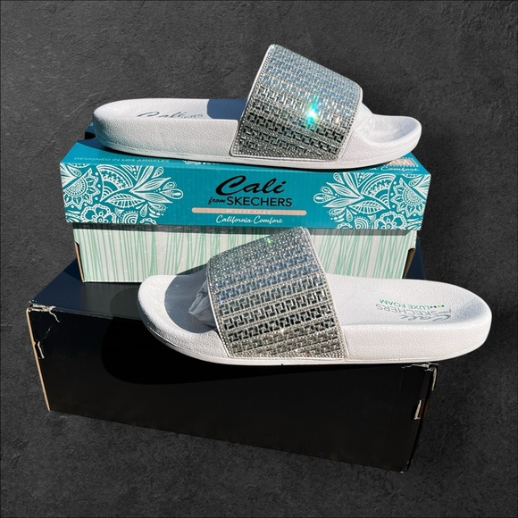 Skechers Vegan Cali Pop Ups New Spark White and Silver Slide Luxe Foam Sandals - Picture 11 of 17